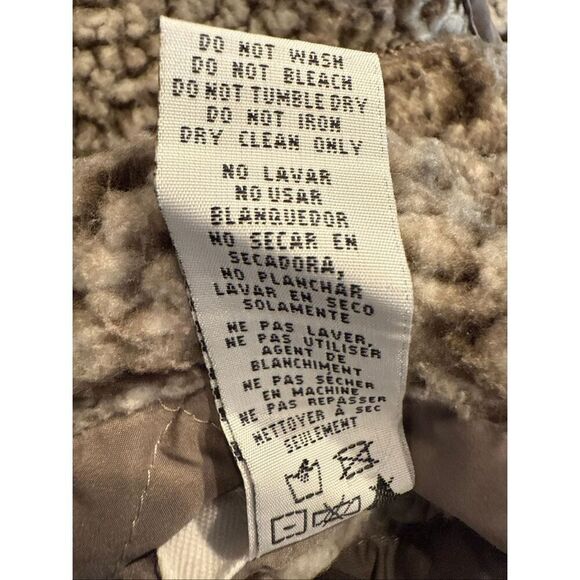 Thread & Supply grey teddy reversible vest - size m - Picture 10 of 11